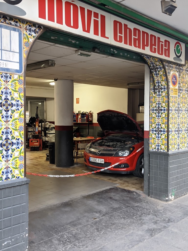 Movil Chapeta — Exterior