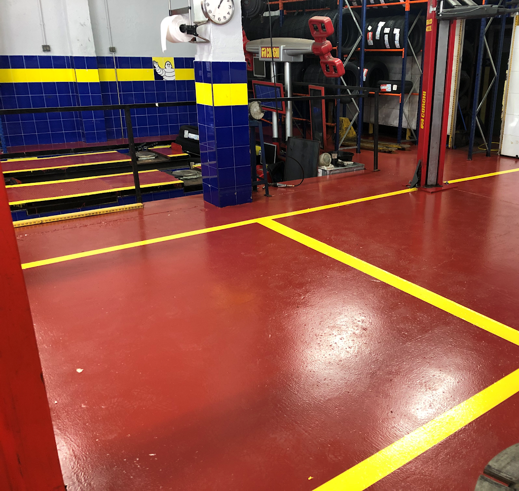 Euromaster Alcala de Henares Talleres Chercovalle — Interior