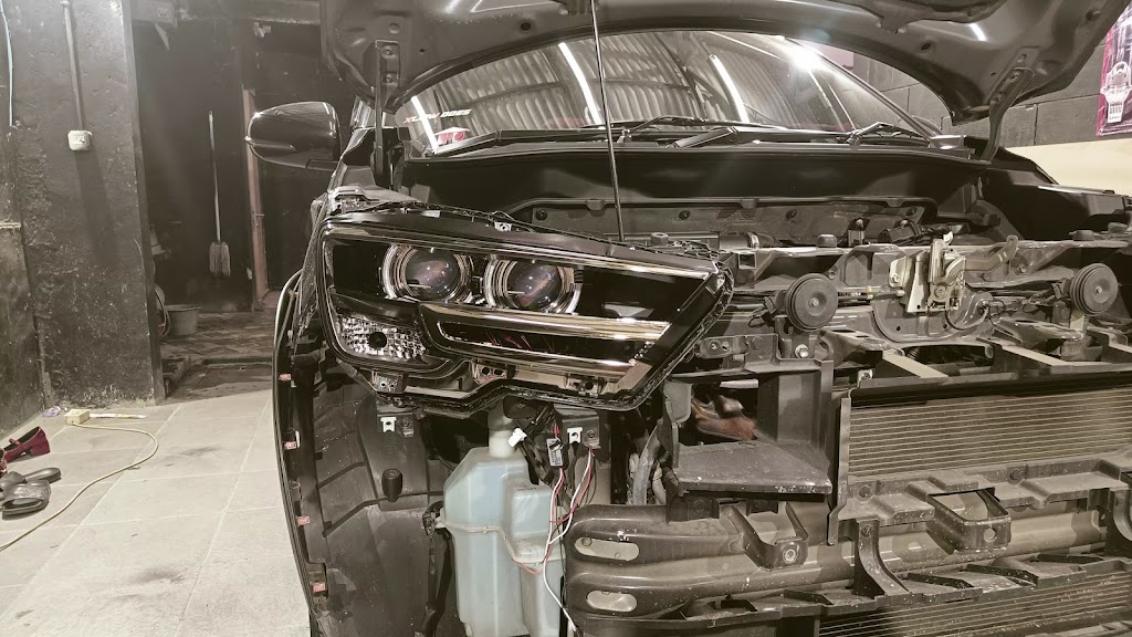 A2M CAR GARAGE