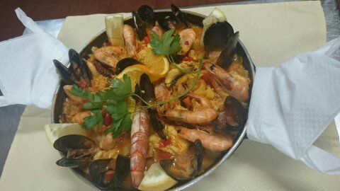 Toni's Restaurant — Paella