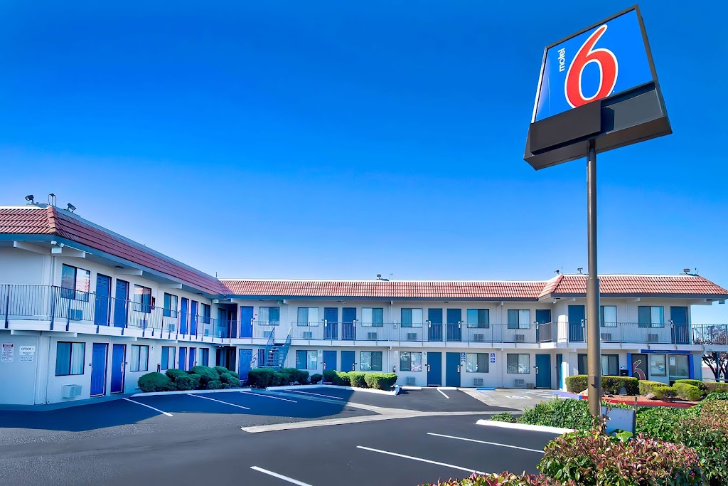 Motel 6 Vallejo, CA - Six Flags West - Motel in Vallejo , United States of America