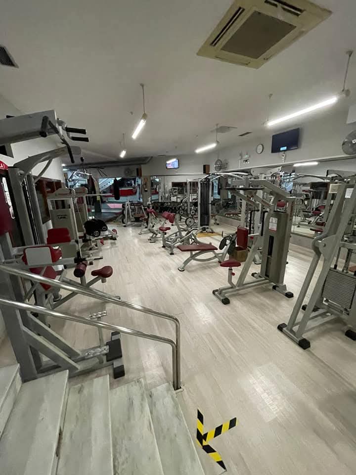 Gimnasio Athlon Fitness ,Clases Dirigidas y Artes Marciales Viladecans