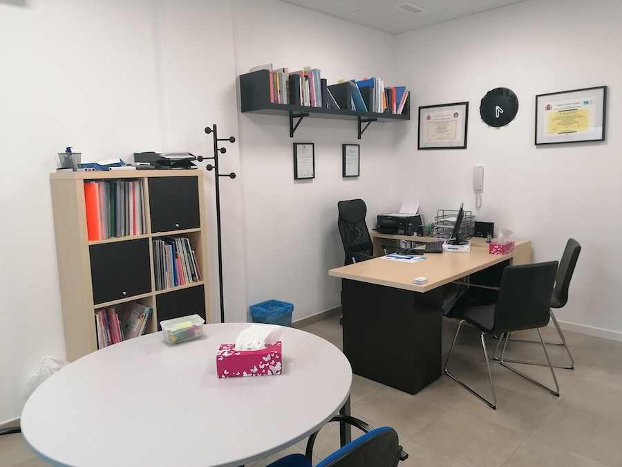 DIVERSIA CENTRO SANITARIO DE PSICOLOGIA