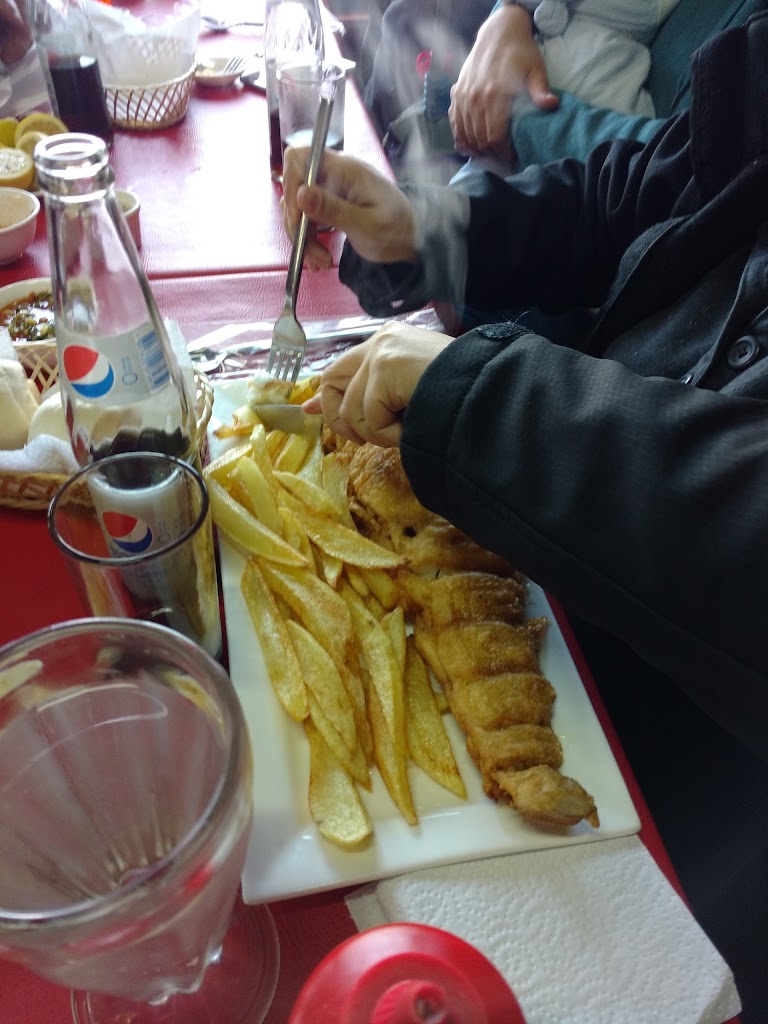 Comida y bebida