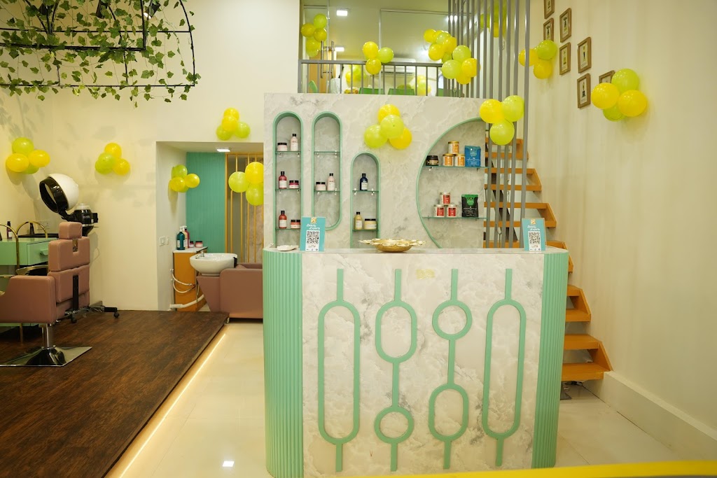 Beauty Experts Unisex Salon