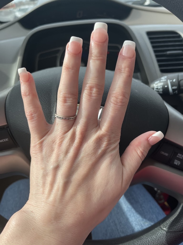 Loft Nail Studio - Independence, MO