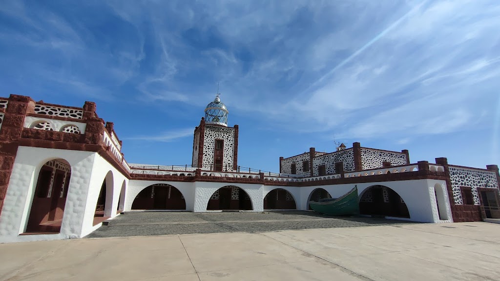 Museo Faro de la Entallada