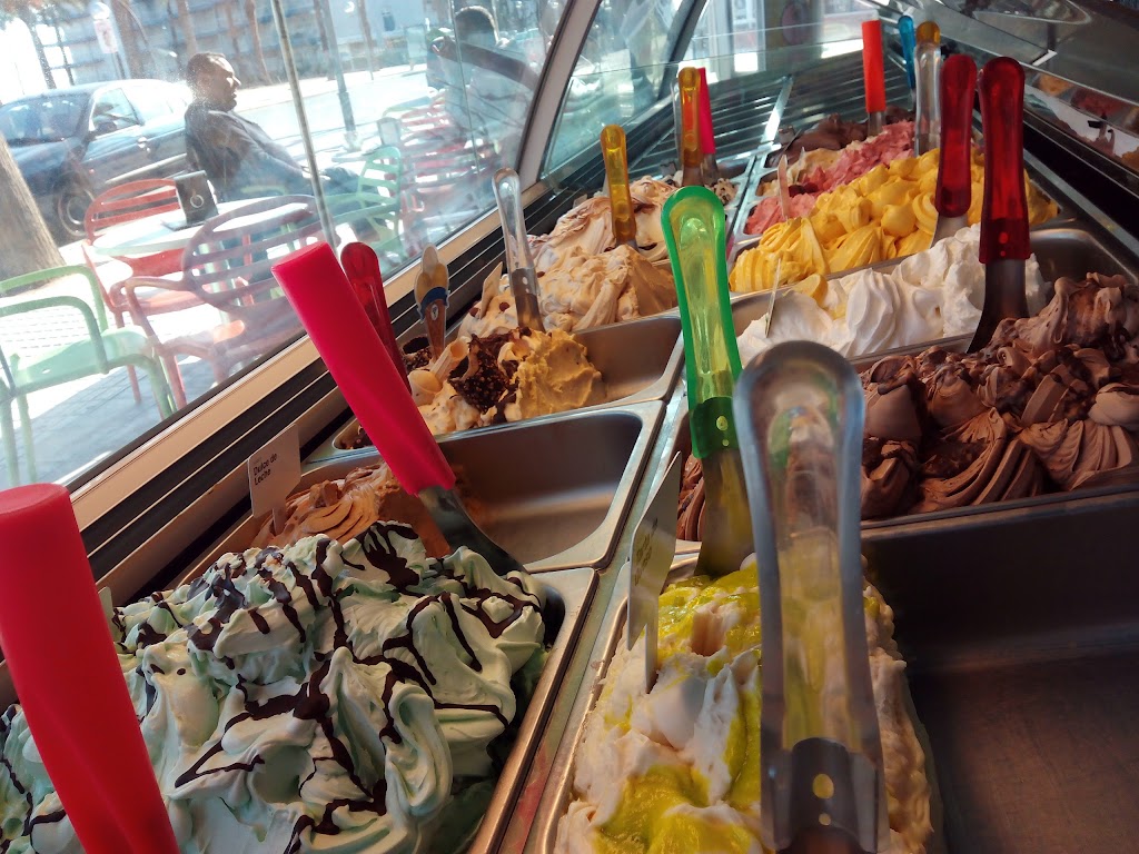 Gelatia — Comida y bebida