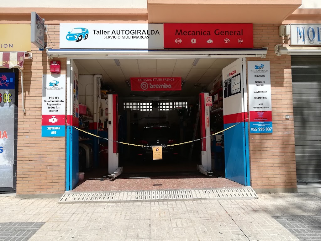 Auto Giralda — Exterior