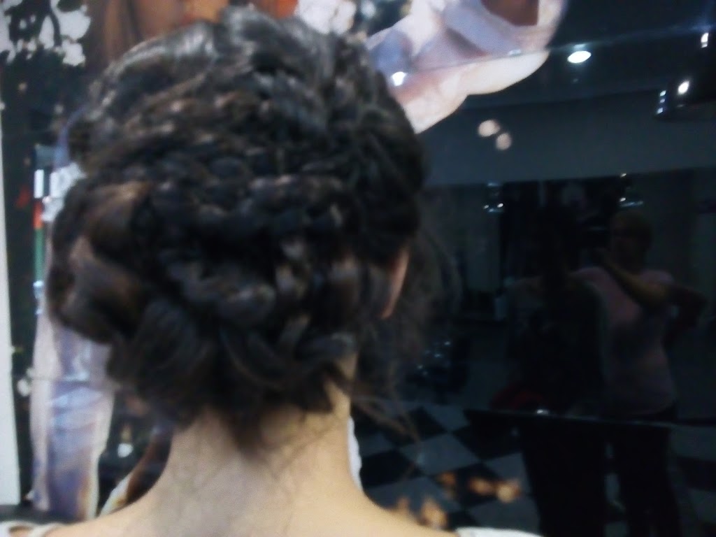 JAVIER I SILVIA PERRUQUERS