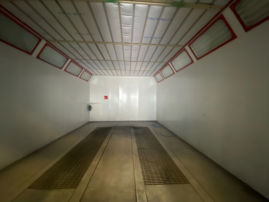talleres aldana — Interior