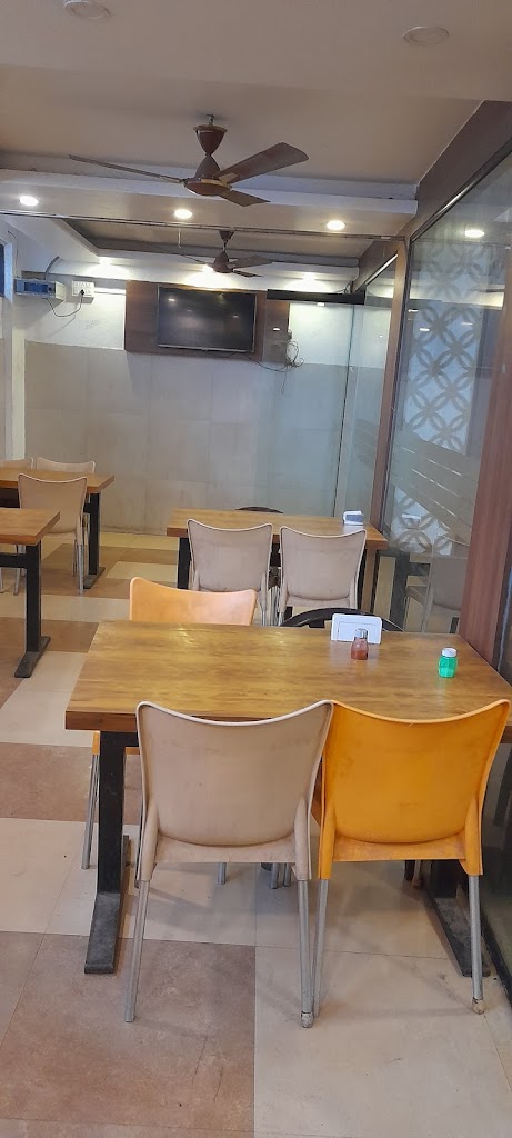 Hotel Priyanka Family Restaurant