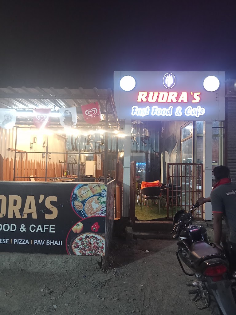 Cafe Rudra S Couple And Families Friendly Cafe