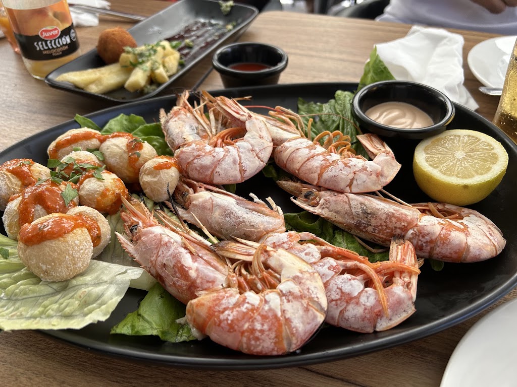 Los Fogones De Dorta — Comida y bebida