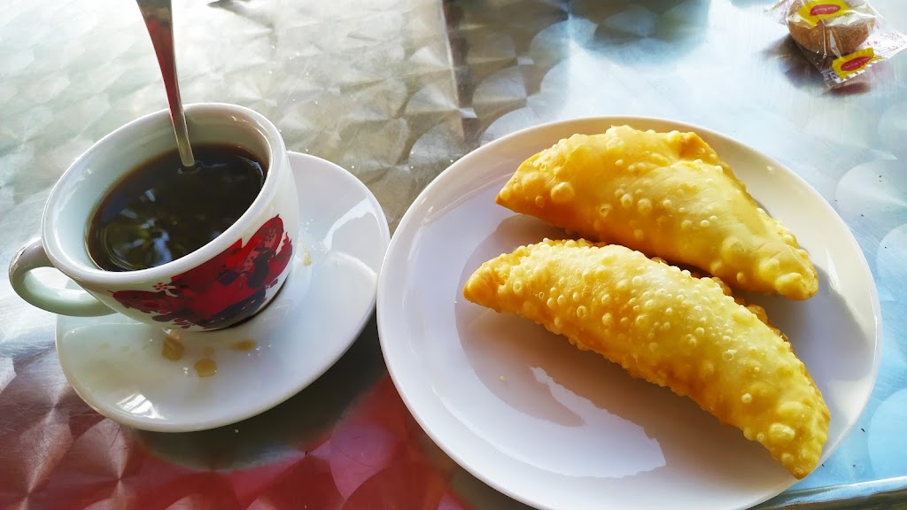 El rincon del lago — Comida y bebida