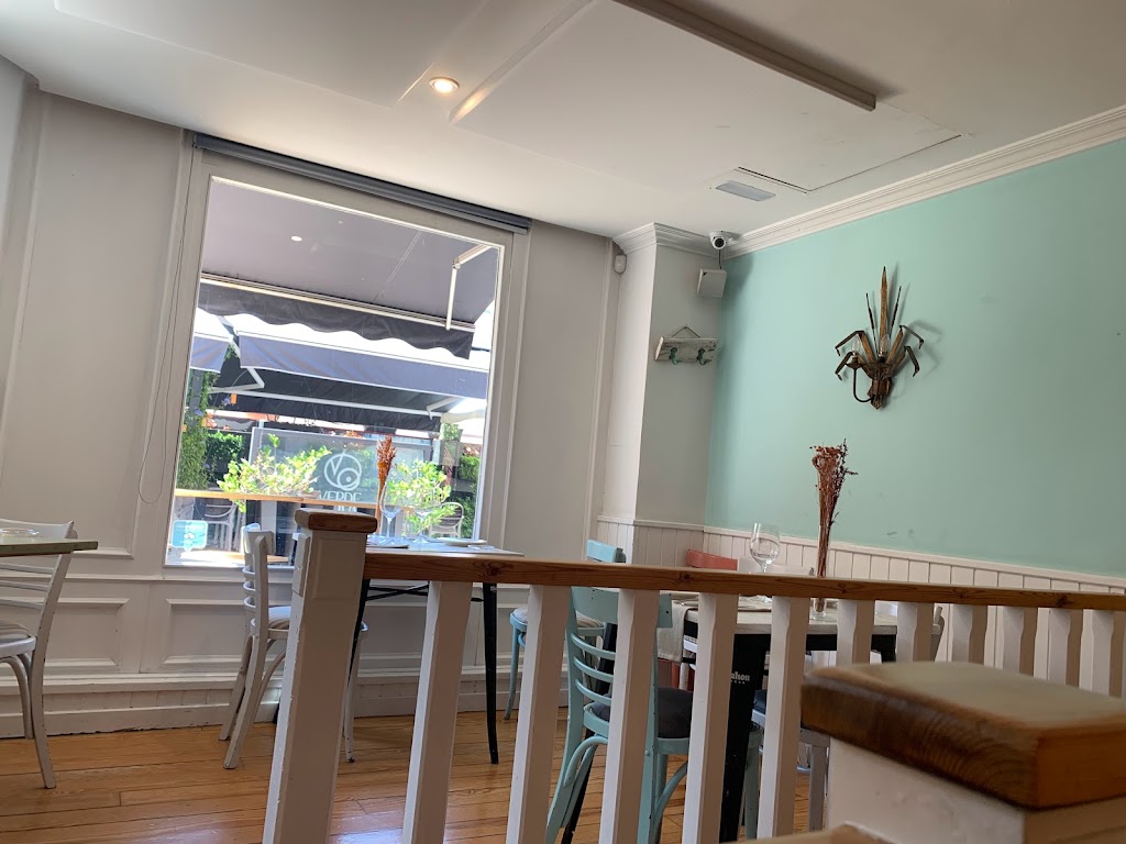 Verde Oliva Gastroteca — Ambiente