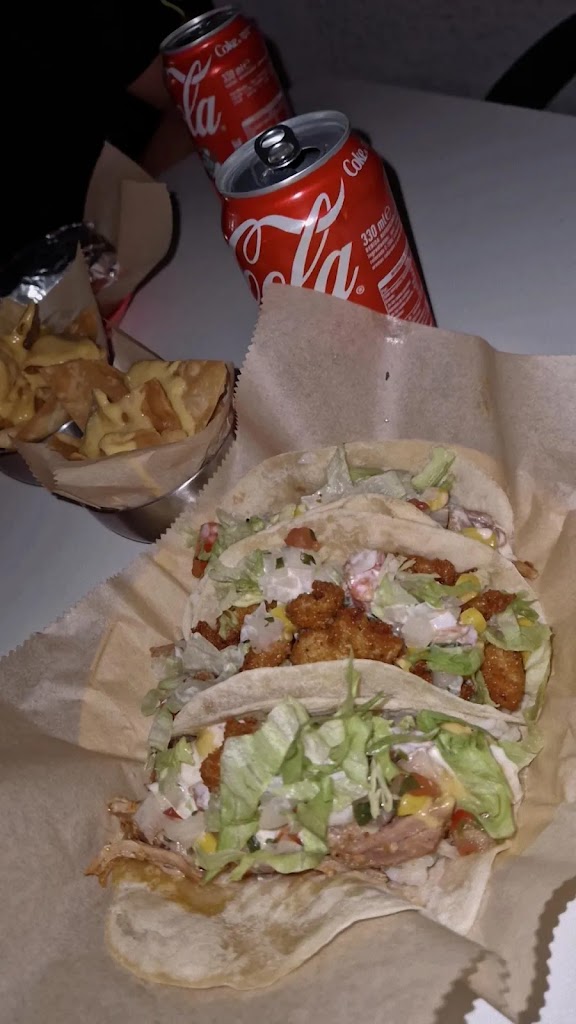 La Tasca Mexicana — Comida y bebida