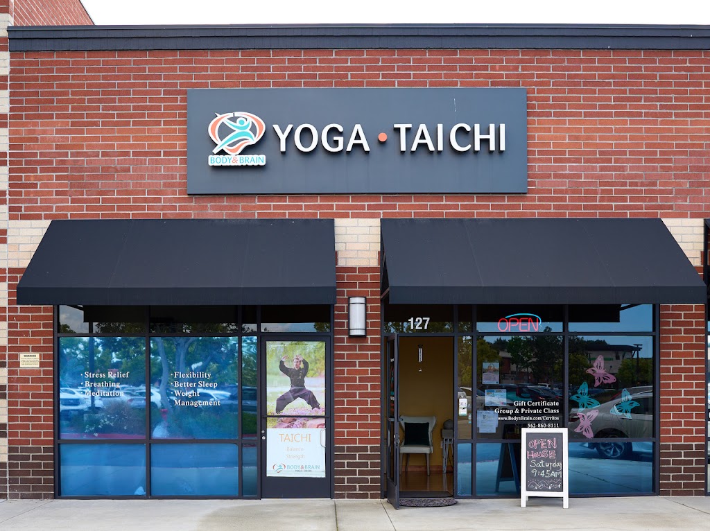 Body & Brain Yoga Tai Chi