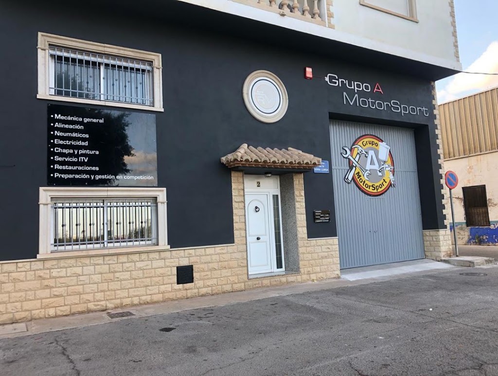 Grupo A Motorsport — Exterior