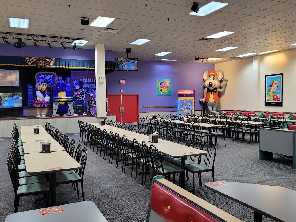 Chuck E. Cheese
