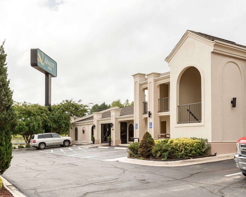 Quality Inn South Hill I-85 - Hotel in South Hill , United States of America