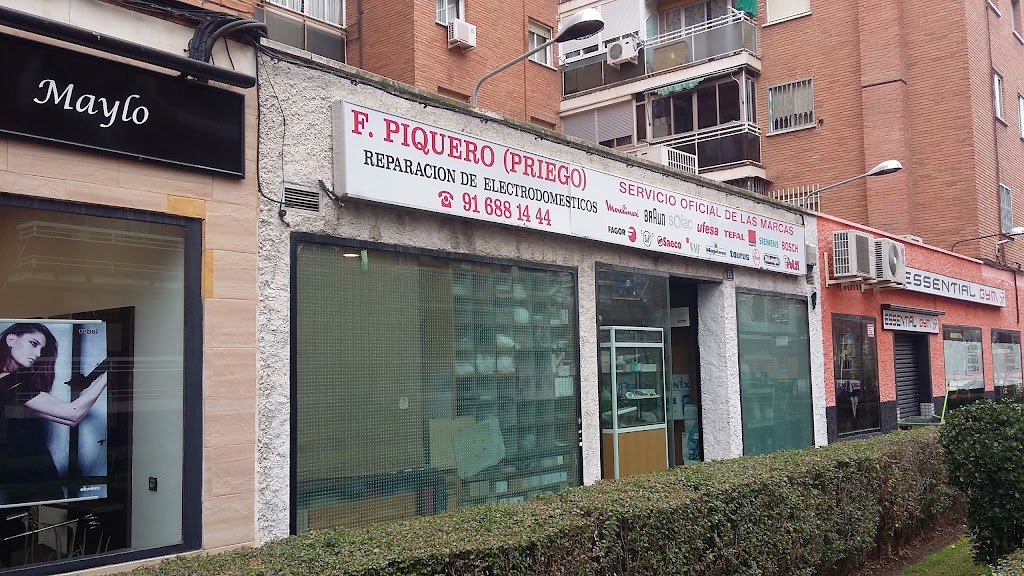 Felix Piquero Mantecas — Exterior