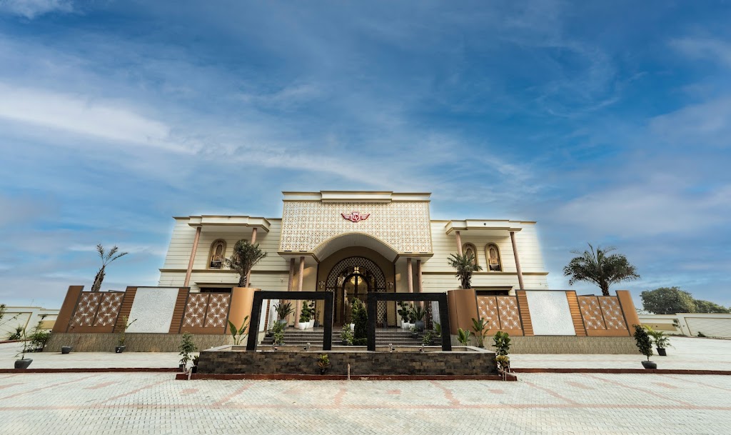 The Grand Villa Hotel