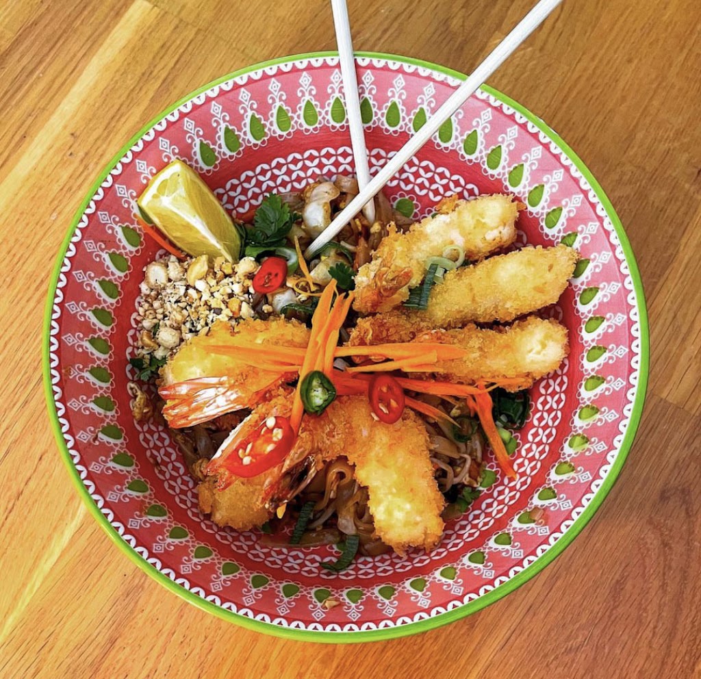 Restaurante Tapa y Tai by My Thai Fuengirola — Comida y bebida