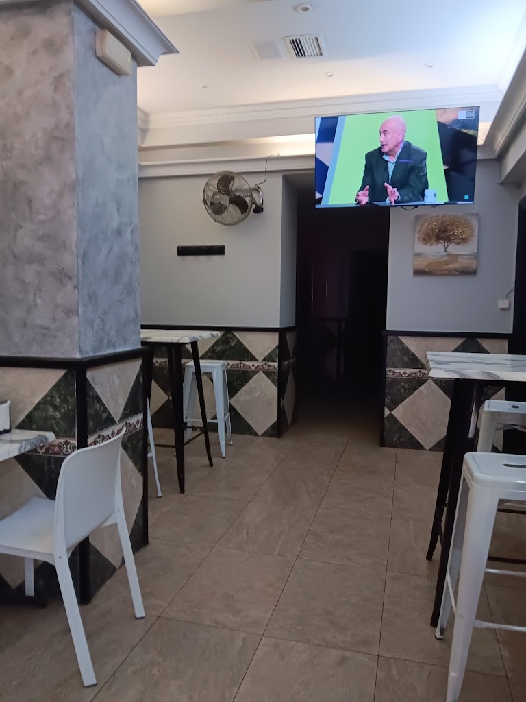 Cafeteria Tripoli — Ambiente