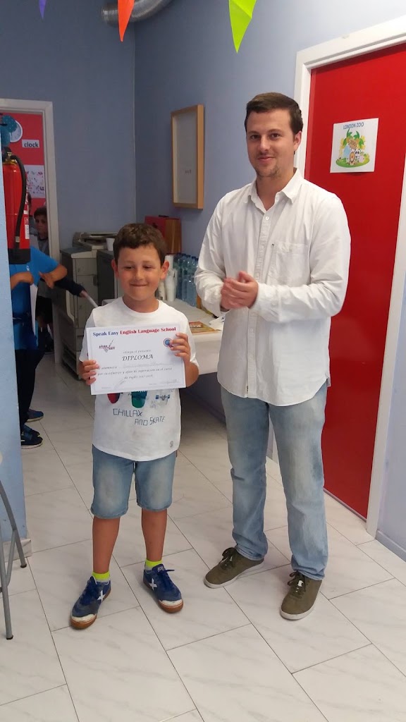 Speak Easy English Language School Academia de Ingles — Del propietario