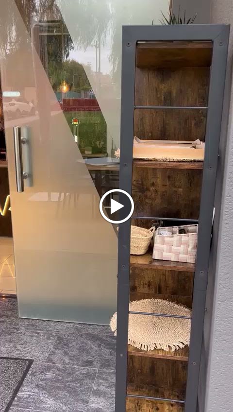 Restaurante EL BUQUE — Videos