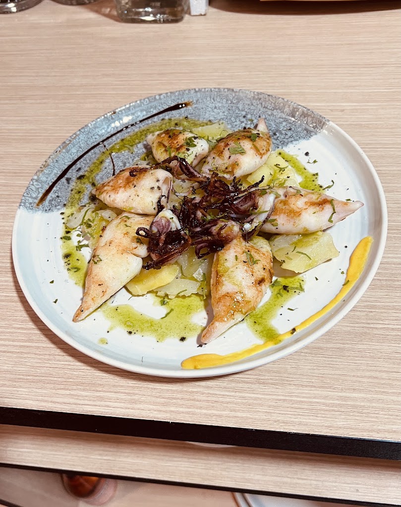 Bar Sokaire 2 — Comida y bebida
