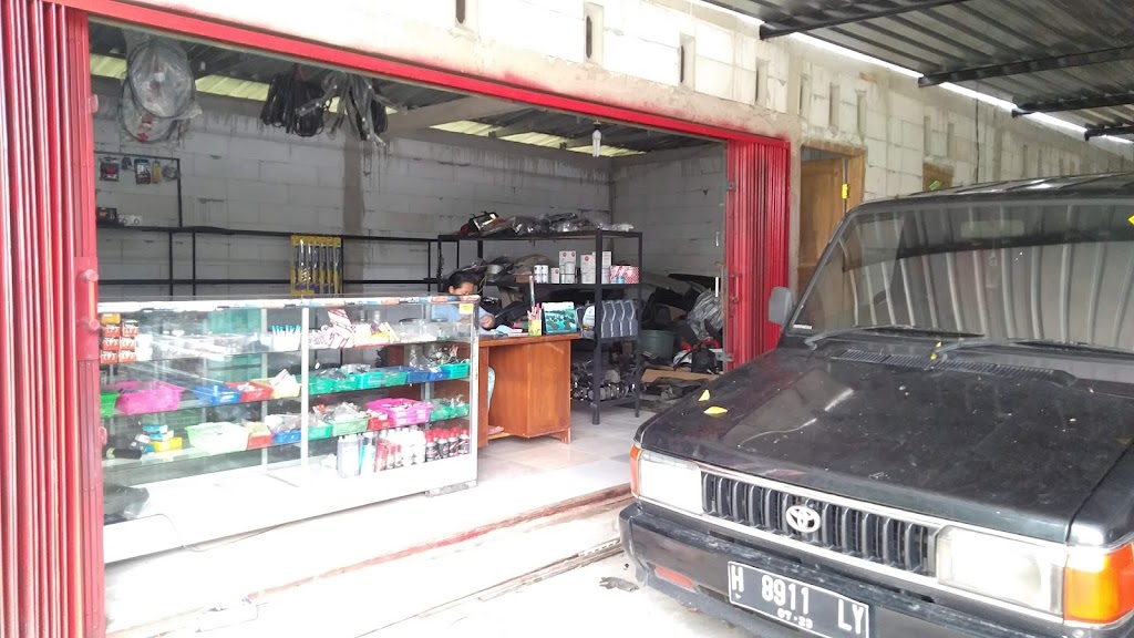 Bengkel Mobil "AA Jaya Gemilang"