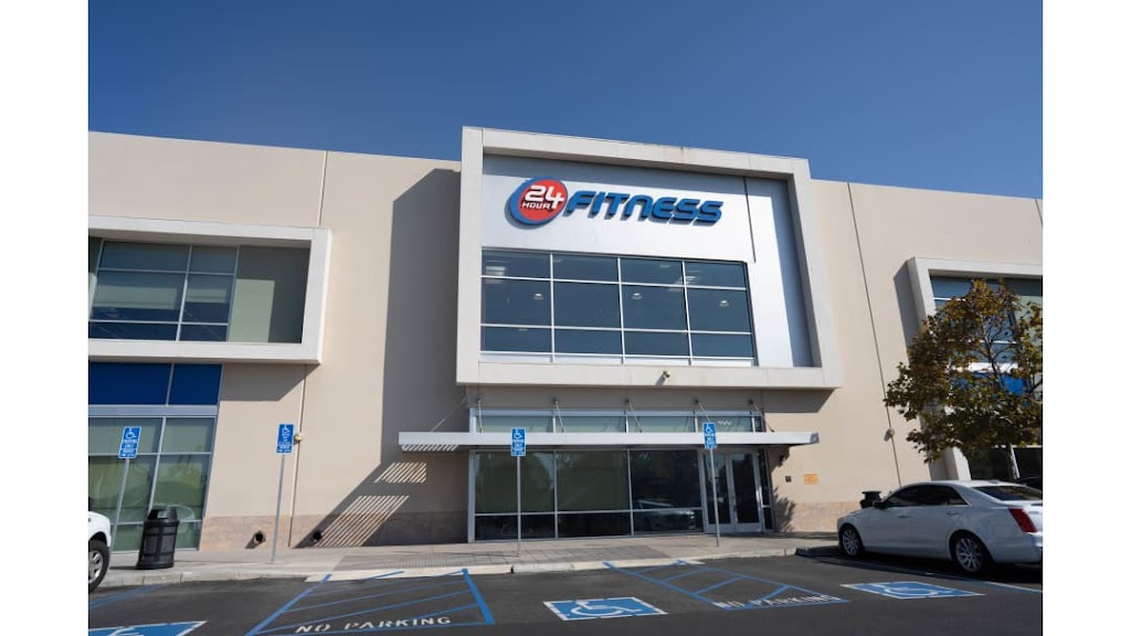  24 Hour Fitness