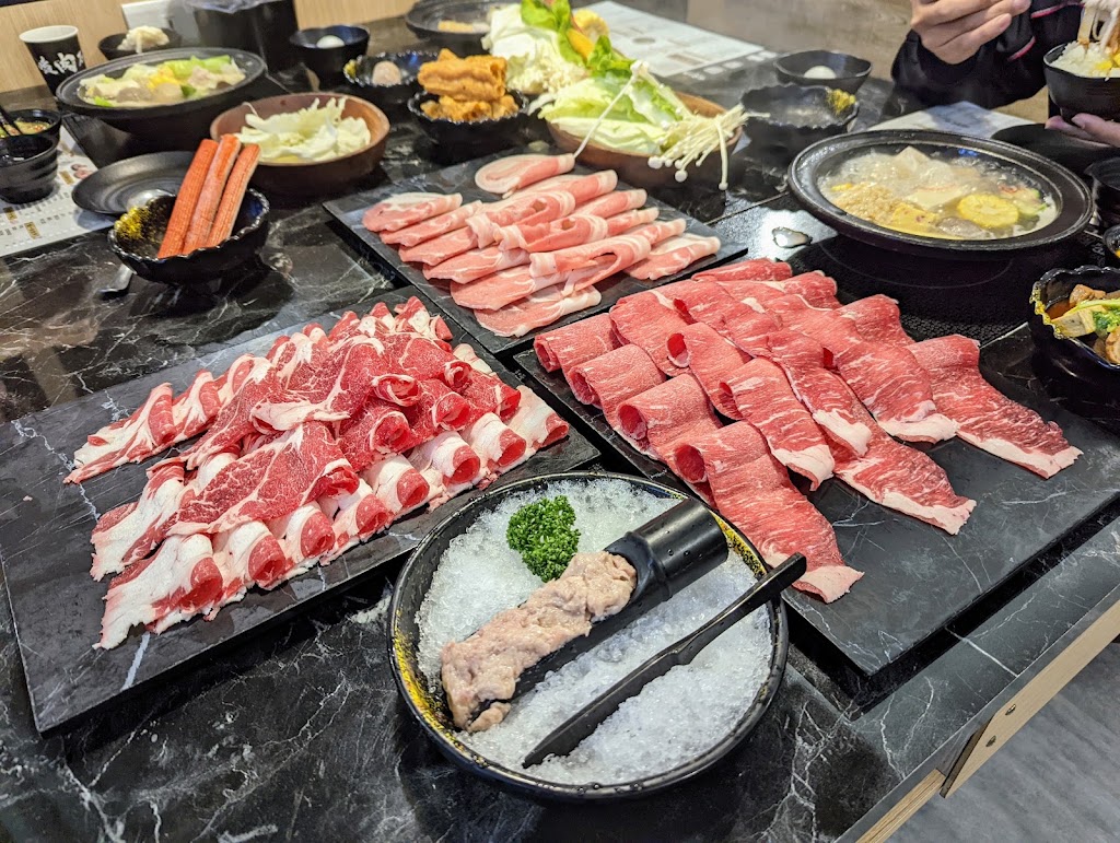 嗑肉石鍋金城店-金門火鍋餐廳鍋物美食推薦 石頭火鍋涮涮鍋 的照片