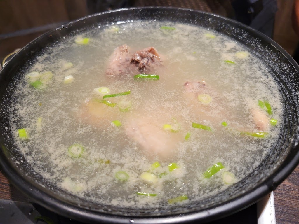 與牠有約｜林口寵物友善居酒屋-寵物鮮食｜桃園龜山串燒酒水美食推薦 的照片