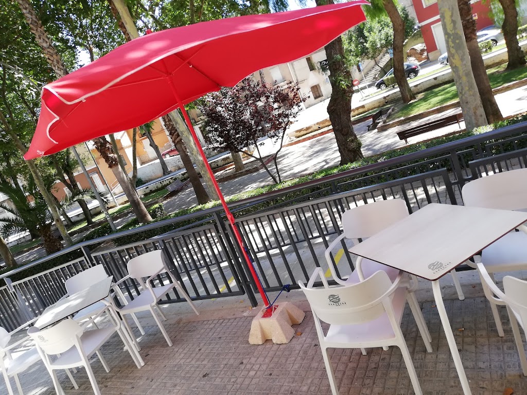 Lady Eleanor Cafeteria — Ambiente