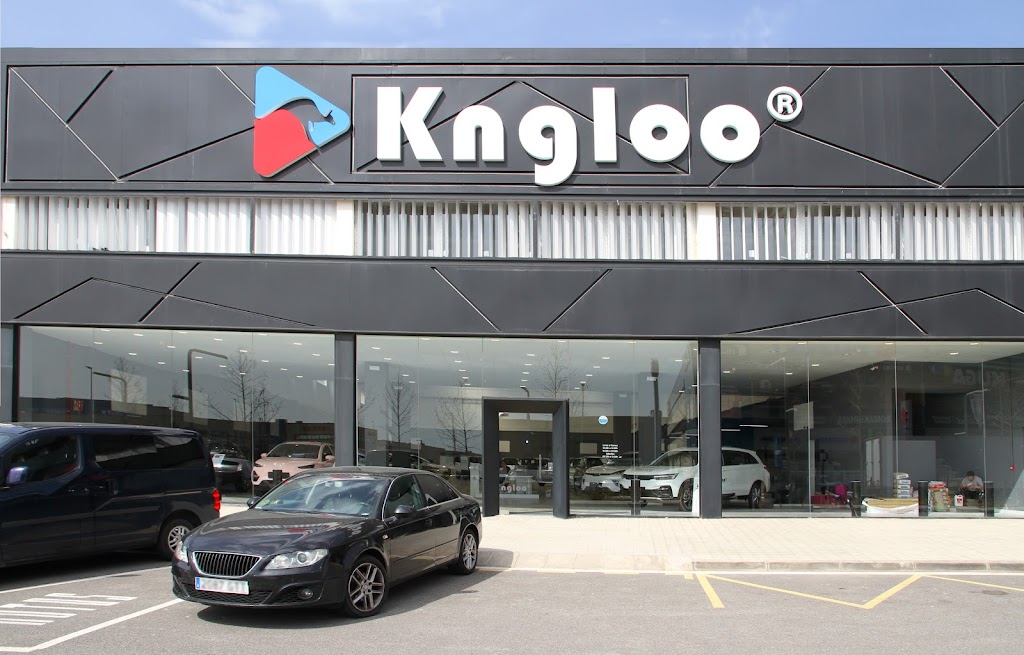 Kngloo Sant Boi