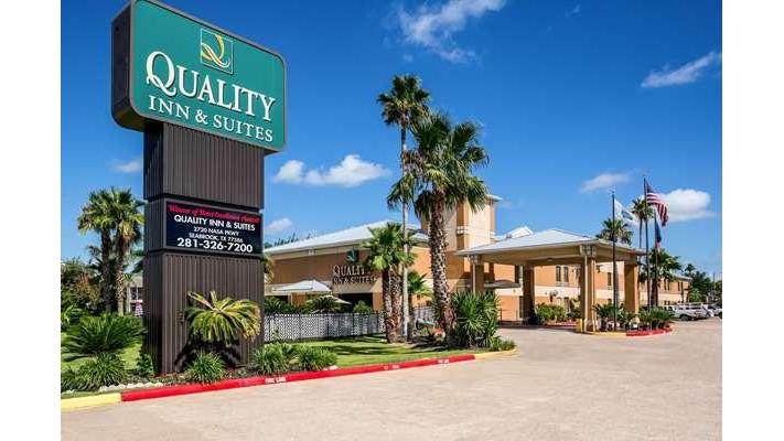 Quality Inn & Suites Seabrook- NASA- Kemah - Hotel in Seabrook , United States of America