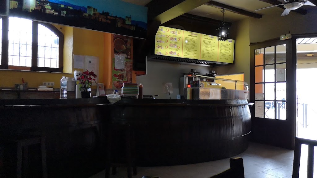 PAK KEBAB CABRA — Ambiente