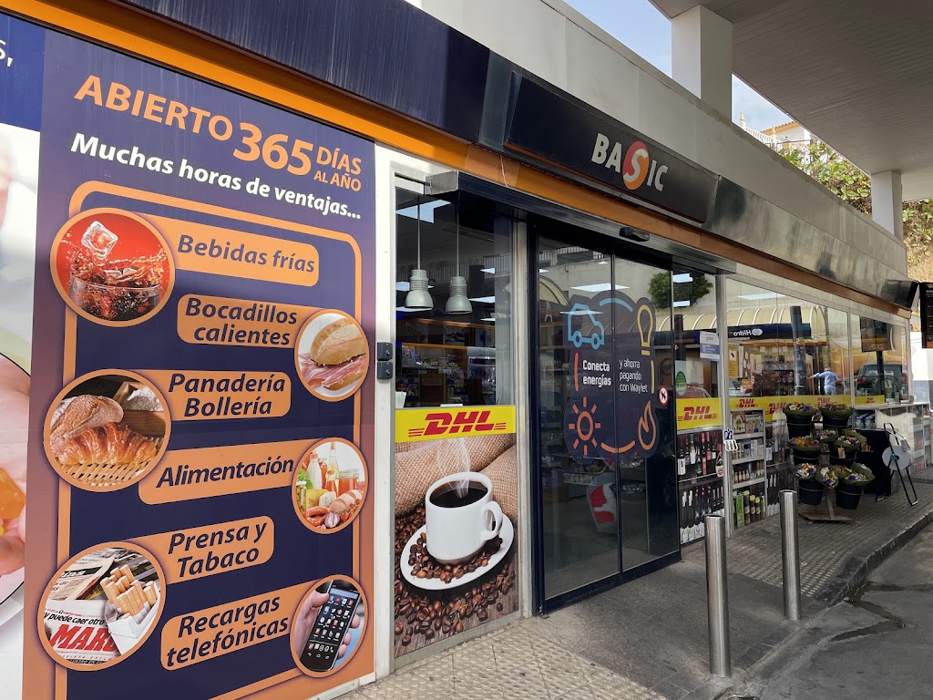 Estacion de Servicio Madese - Repsol — Exterior