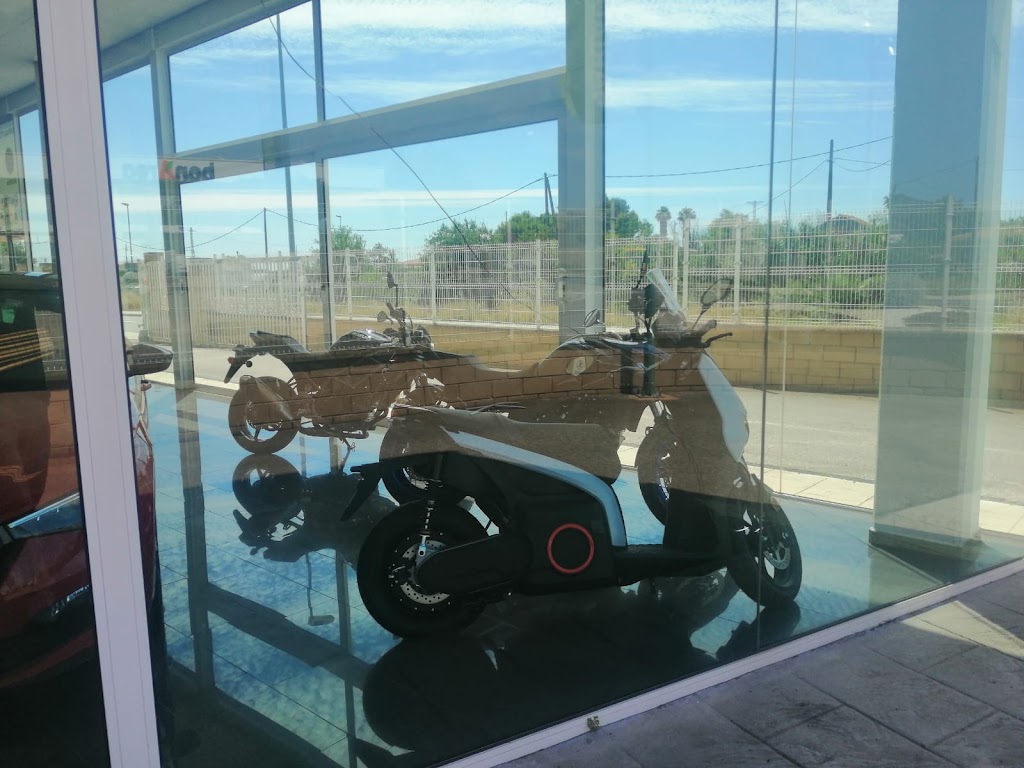 Baymoto Amposta. Concesionario de motocicletas en Amposta. — Todas