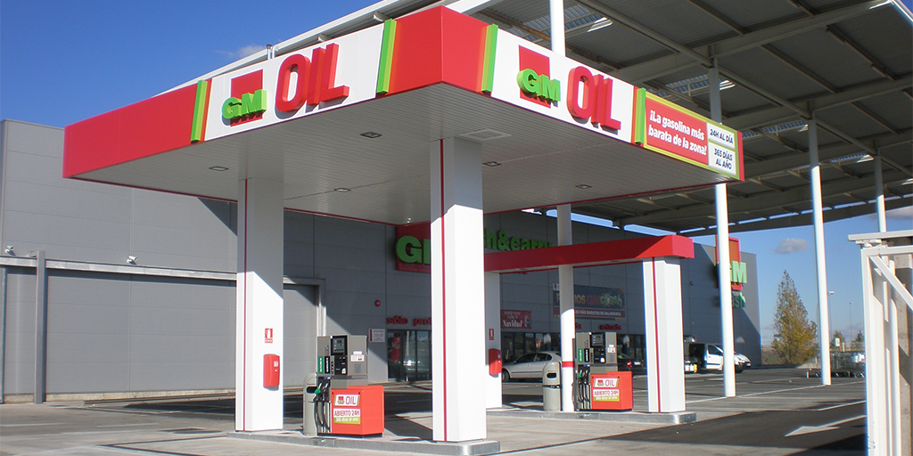 Gasolinera GMOILen CARBAJOSA DE LA SAGRADA (SALAMANCA) — Exterior