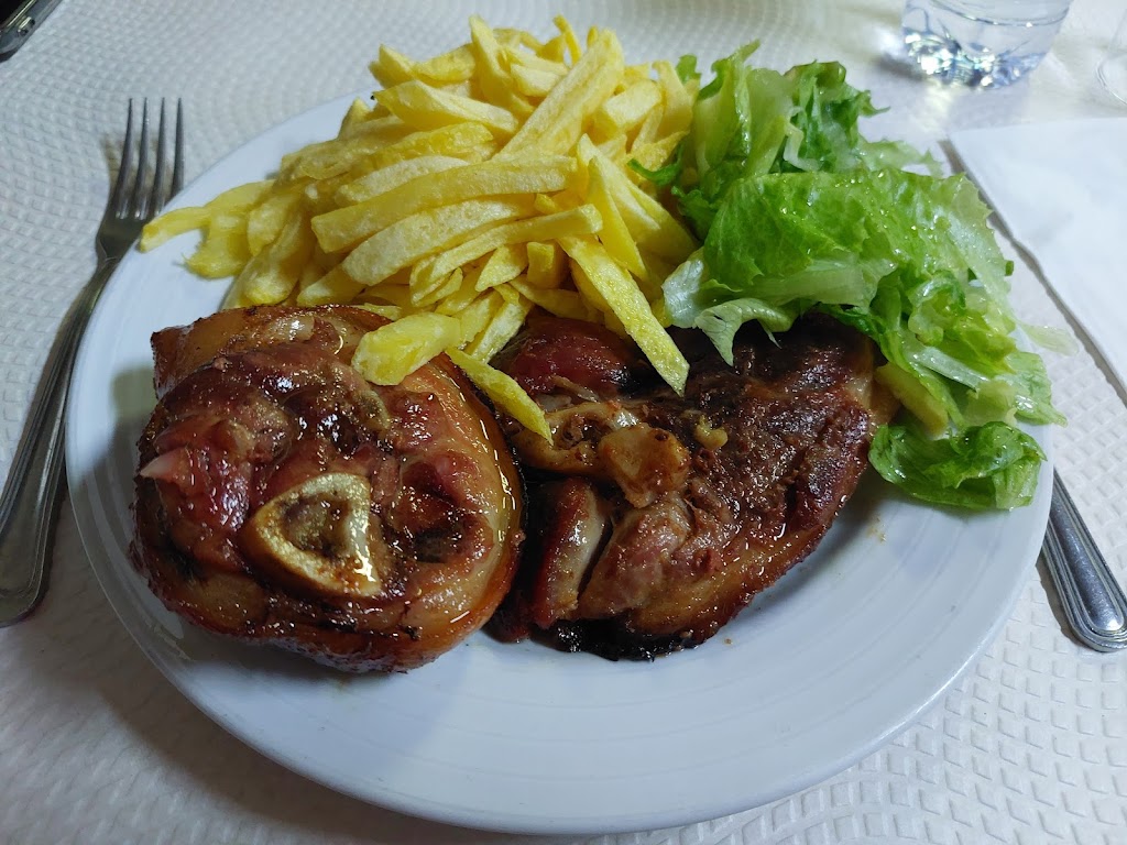 Restaurante O Regional — Comida y bebida
