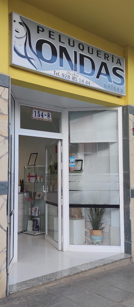 Peluqueria Ondas Unisex — Exterior