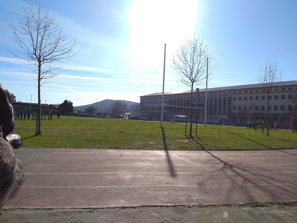 Atletismo-Zelaia/ Pista de atletismo