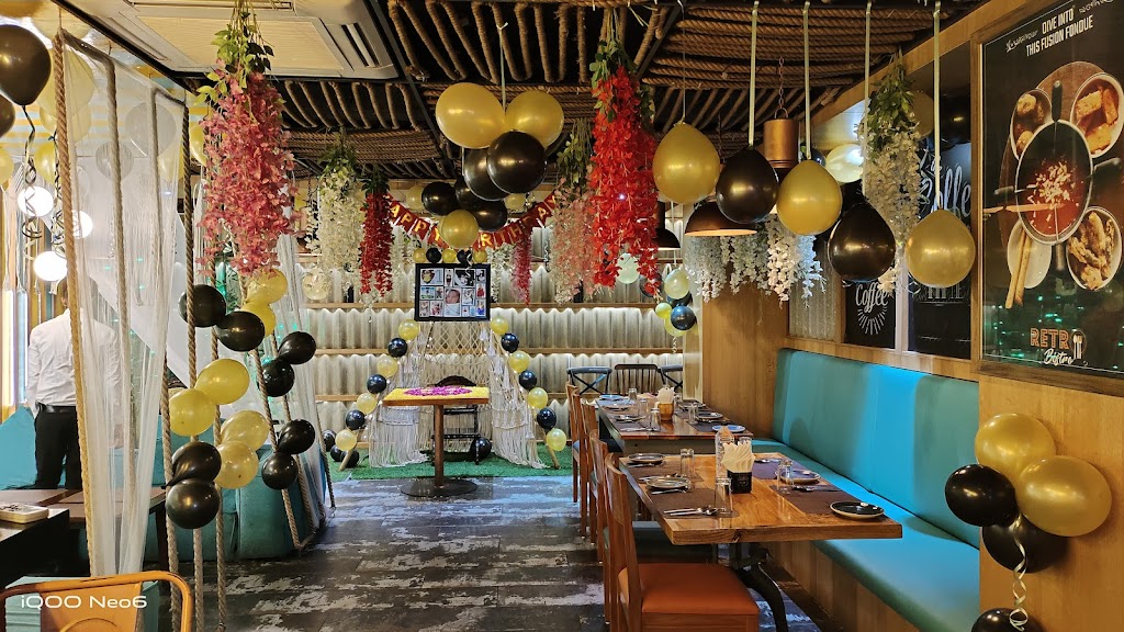 Retro Bistro The Fine Multi Cuisine Restaurant Vadodara