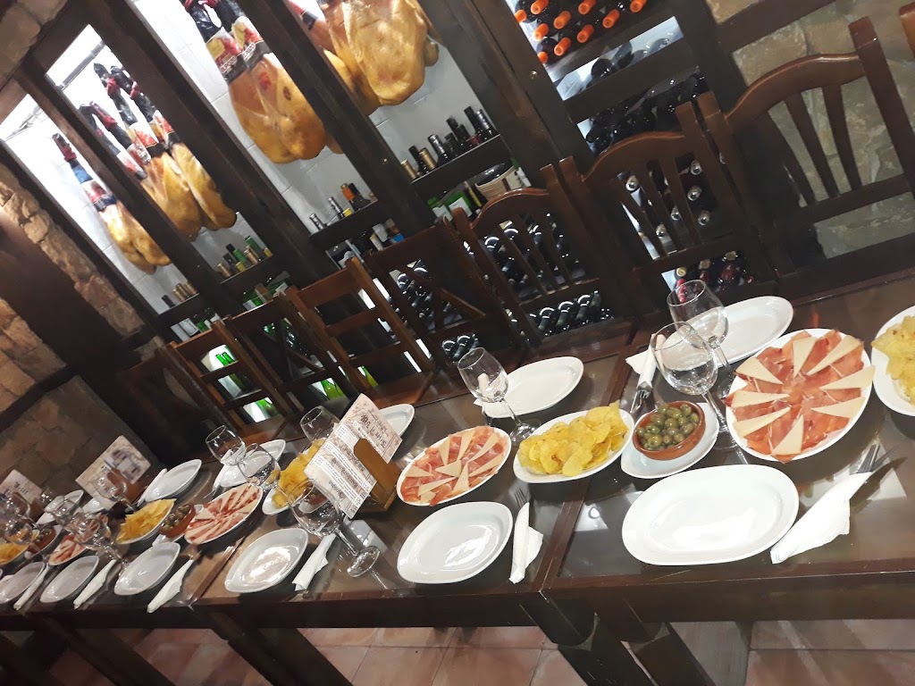 Cafe Bar El Valle — Comida y bebida