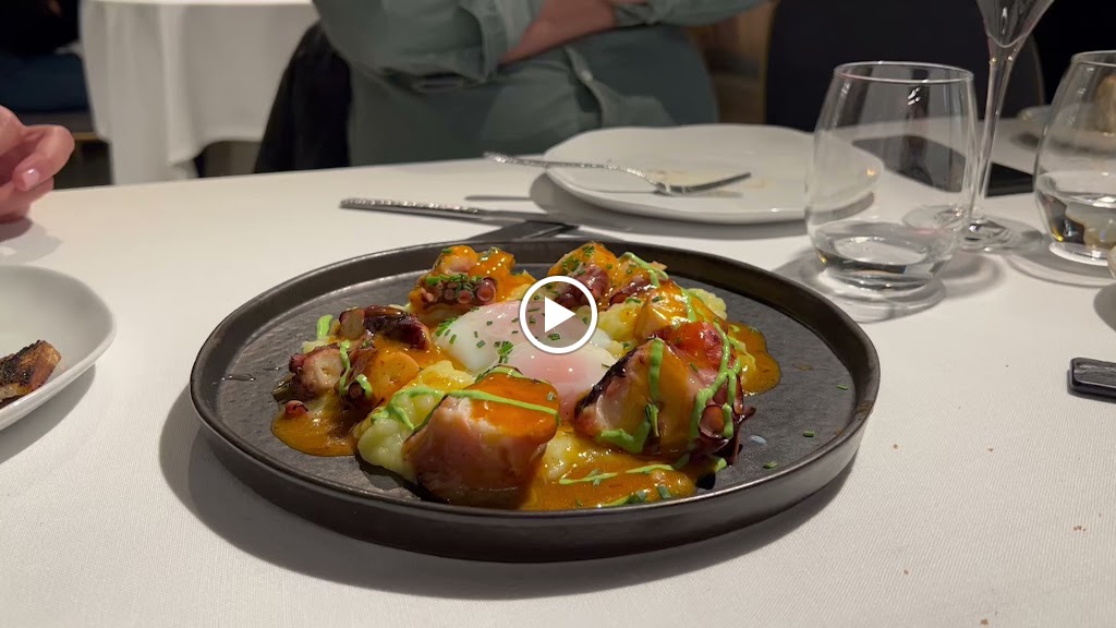 Restaurante La Quisquillosa — Videos