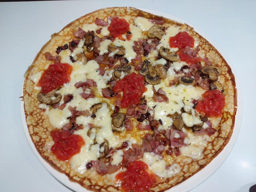 Carpe Diem Cafeteria — Pizza